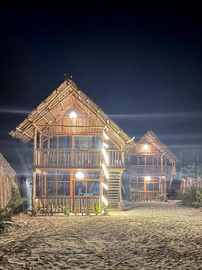 Mwananchi Bungalows 파제 외부 사진